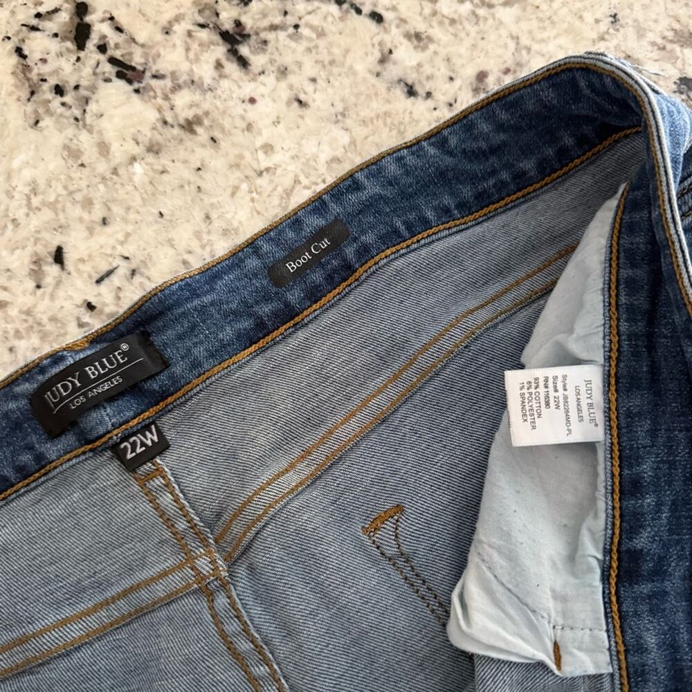 Judy Blue Mid Rise Pocket Tooling Knee Destroy Bootcut Jeans 22W JB82264MD-PL - Picture 8 of 16